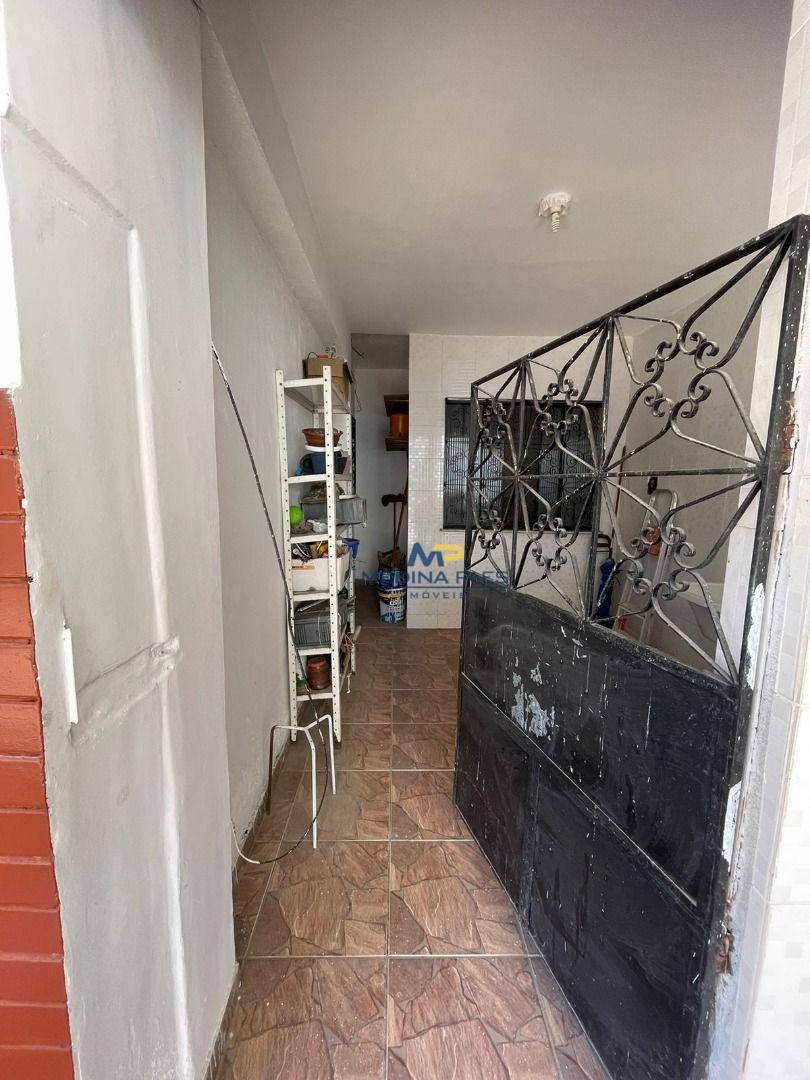 Casa à venda com 3 quartos, 360M2 - Foto 8