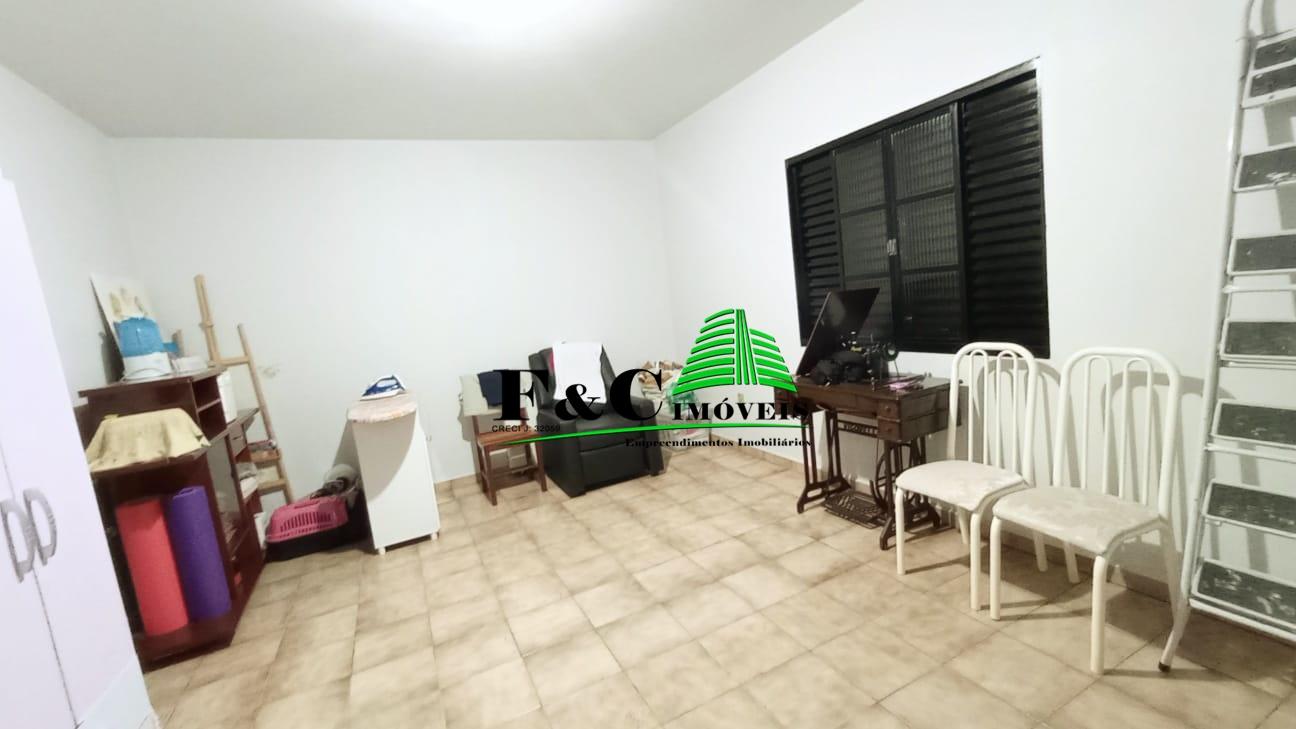 Casa à venda com 3 quartos, 250m² - Foto 23