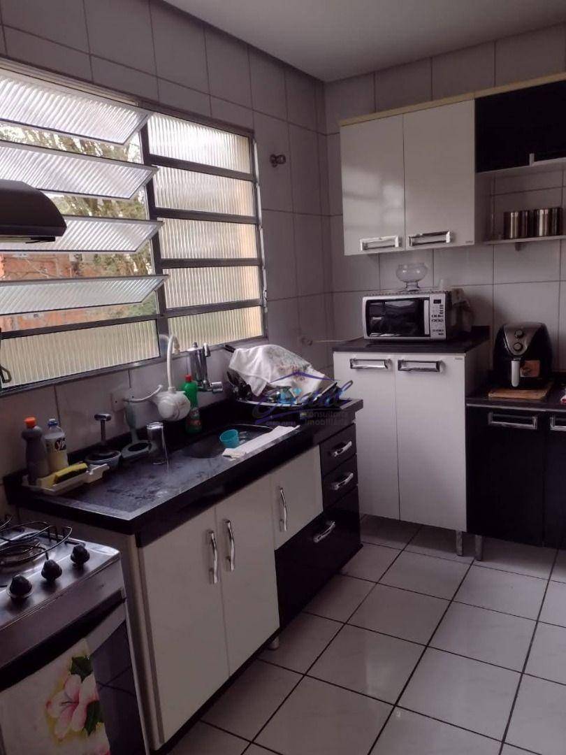 Casa à venda com 4 quartos, 100m² - Foto 5