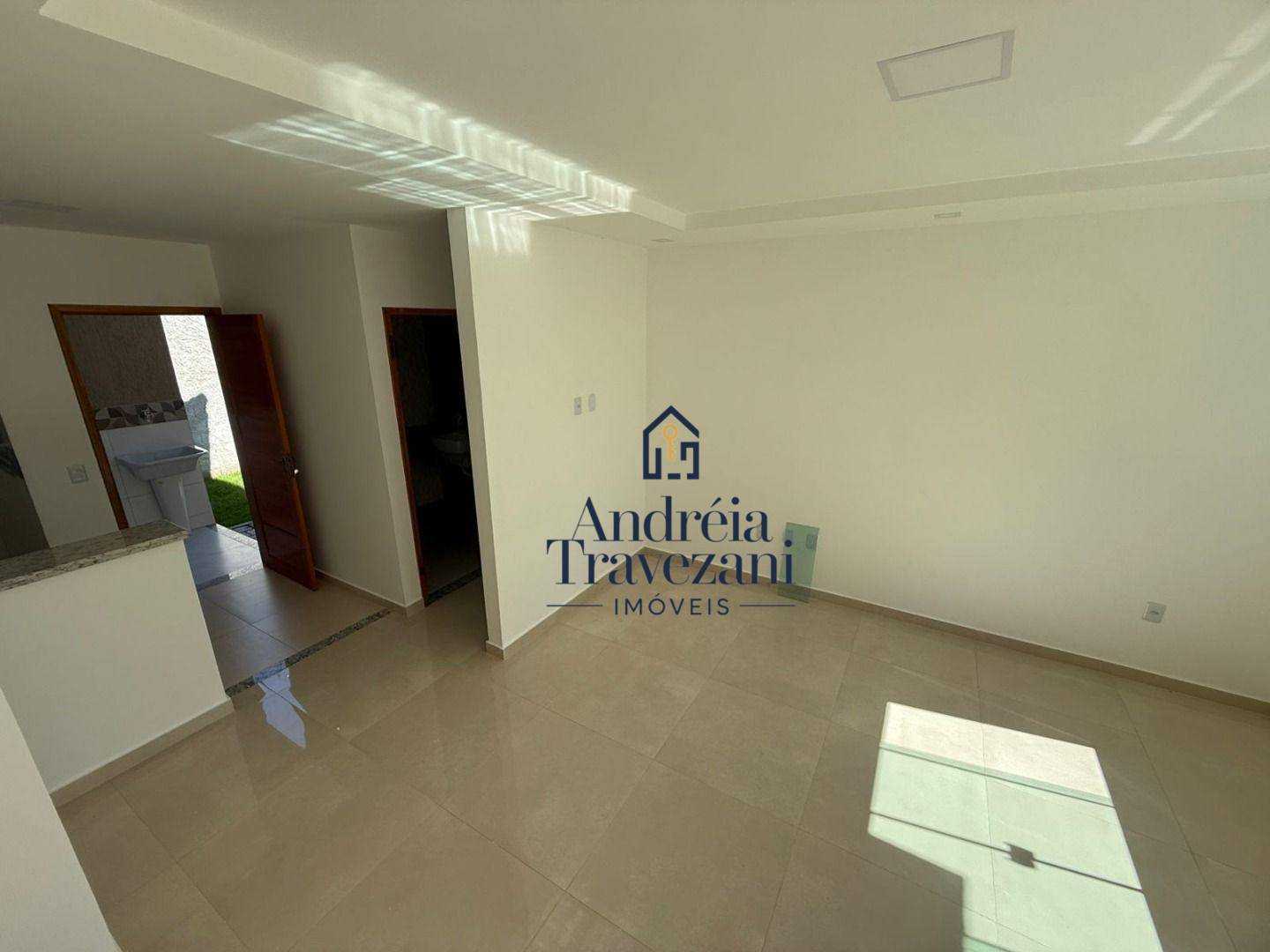 Casa à venda com 2 quartos, 85m² - Foto 7