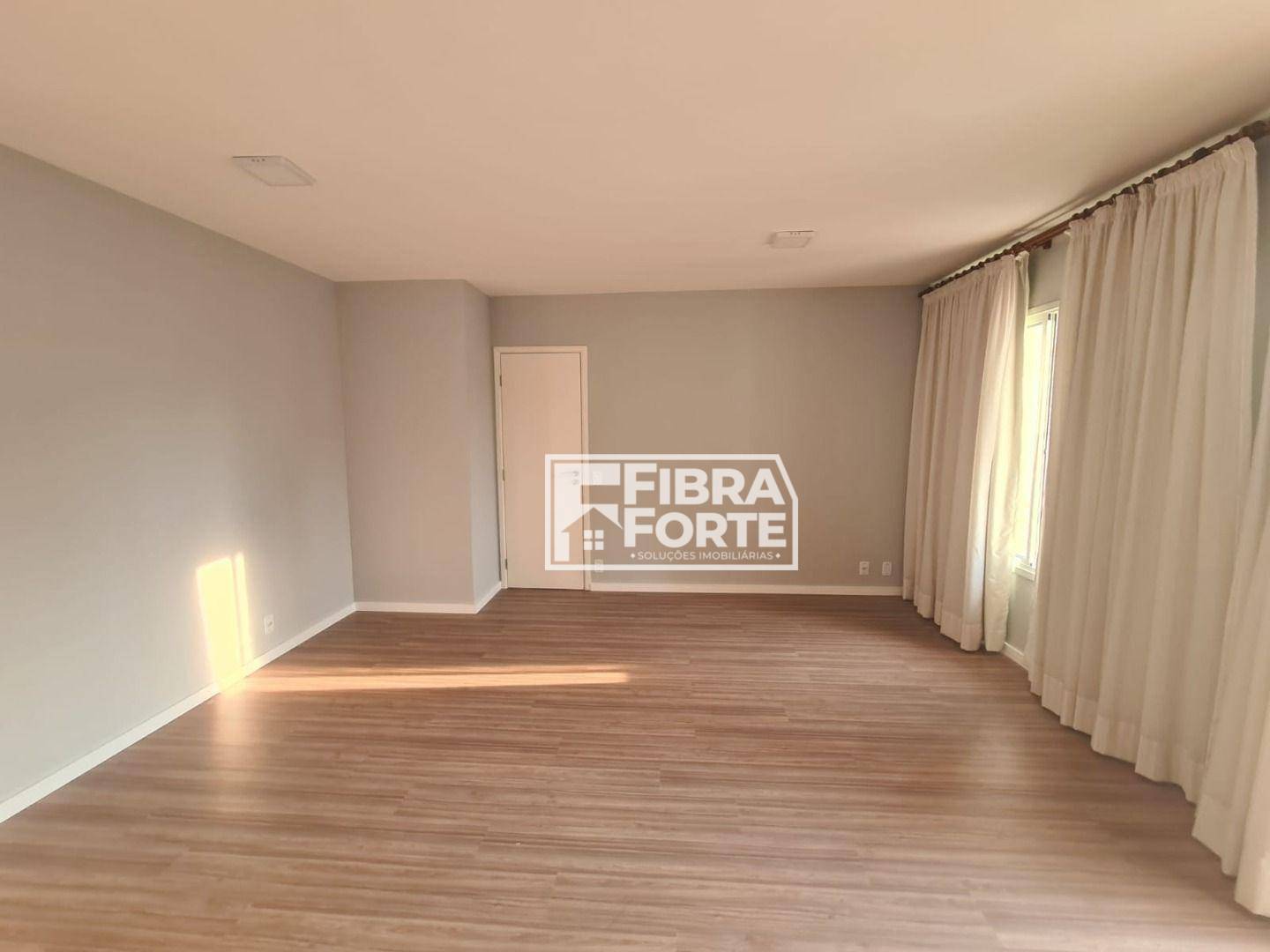 Apartamento à venda com 3 quartos, 85m² - Foto 3