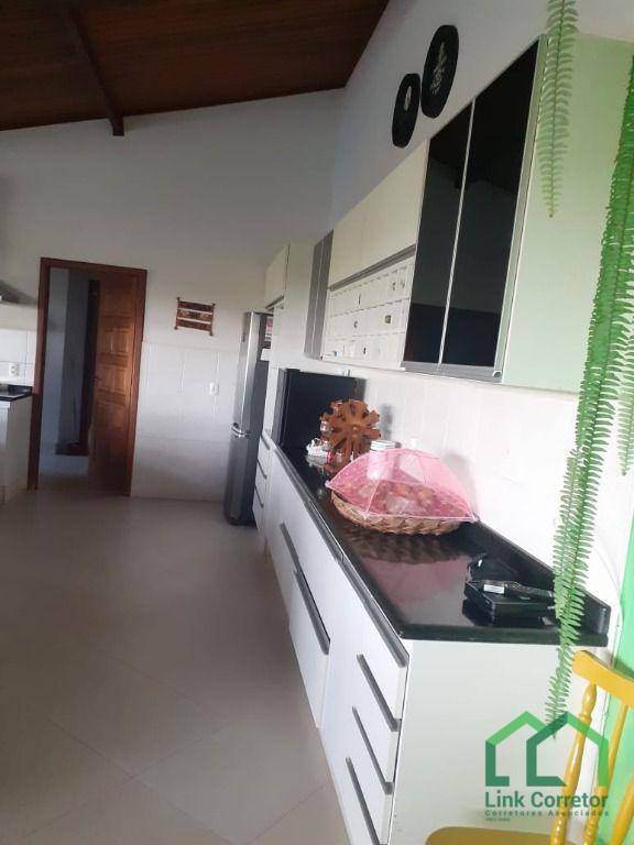 Casa de Condomínio à venda com 3 quartos, 340m² - Foto 26