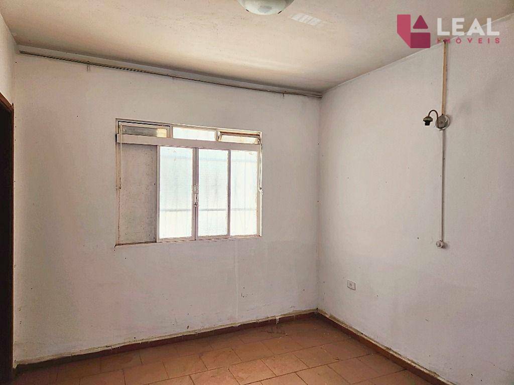 Casa à venda com 3 quartos, 157m² - Foto 5