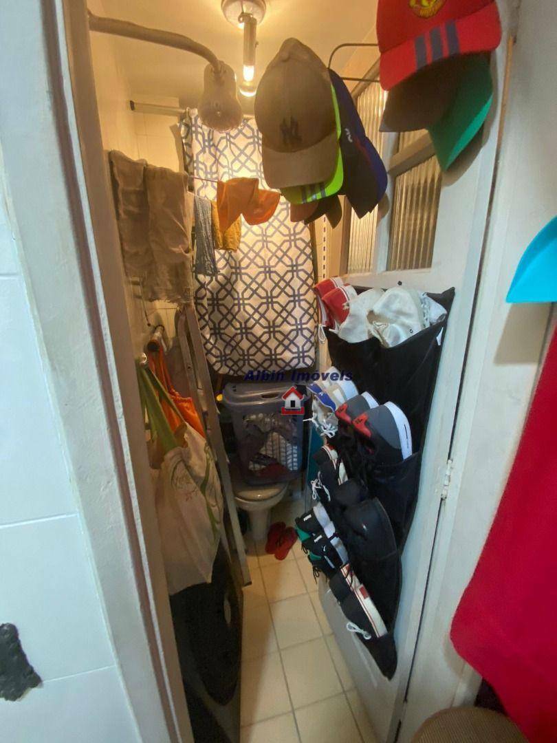 Apartamento à venda com 1 quarto, 120m² - Foto 12