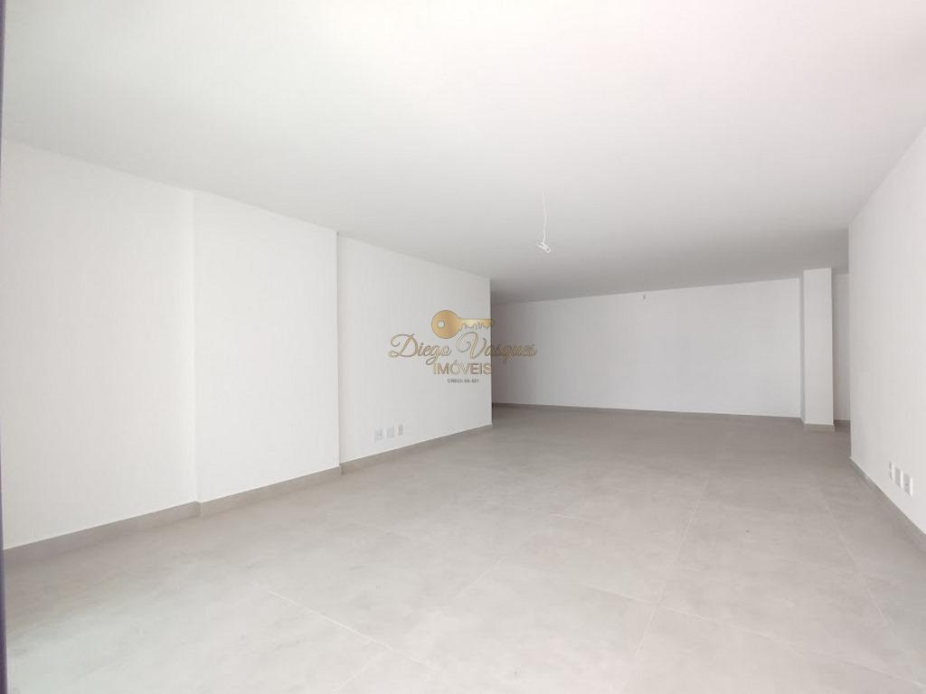 Apartamento à venda com 3 quartos, 164m² - Foto 2