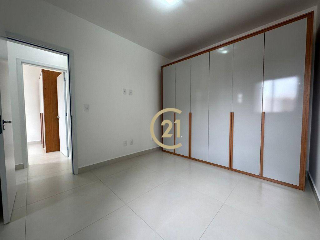 Apartamento para alugar com 2 quartos, 60m² - Foto 15
