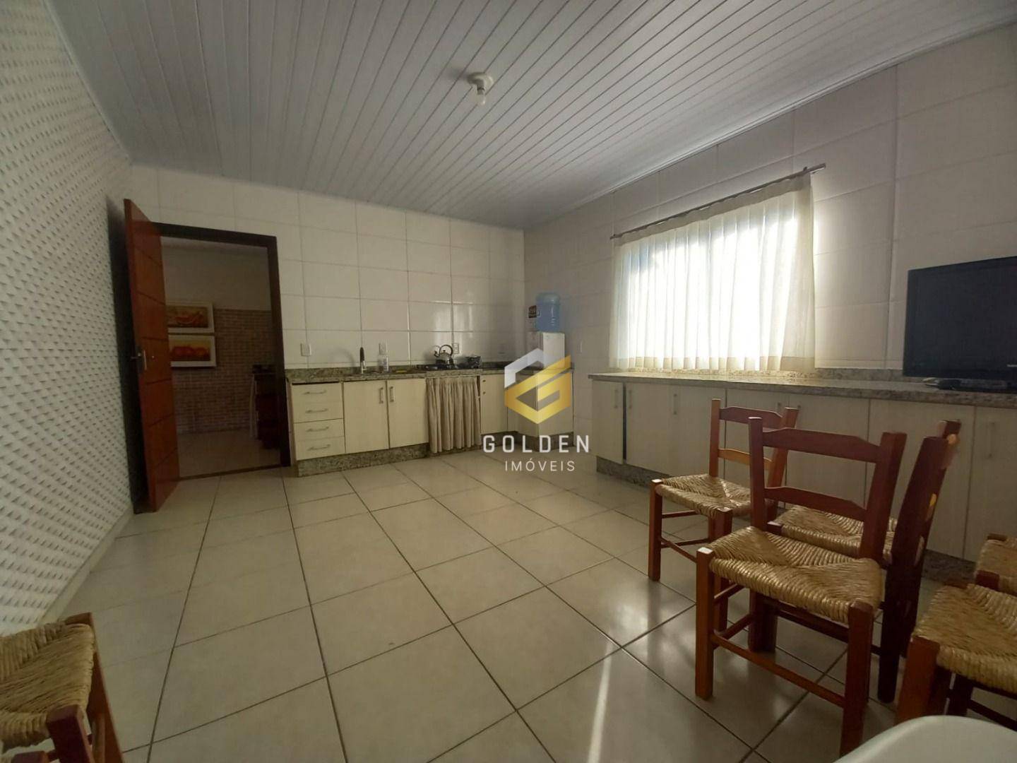 Sítio à venda com 3 quartos, 170m² - Foto 13