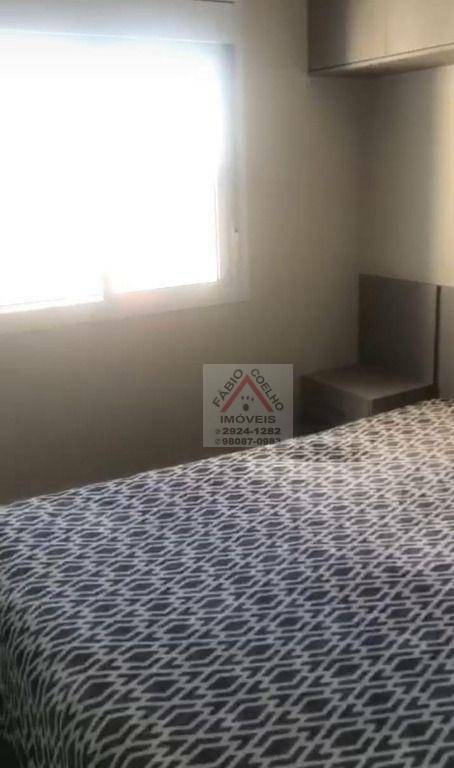 Apartamento à venda com 2 quartos, 65m² - Foto 18