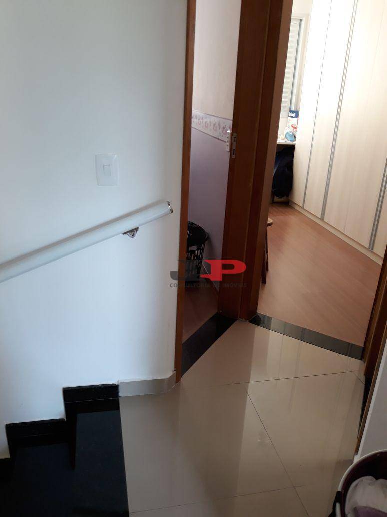 Sobrado à venda com 3 quartos, 85m² - Foto 4