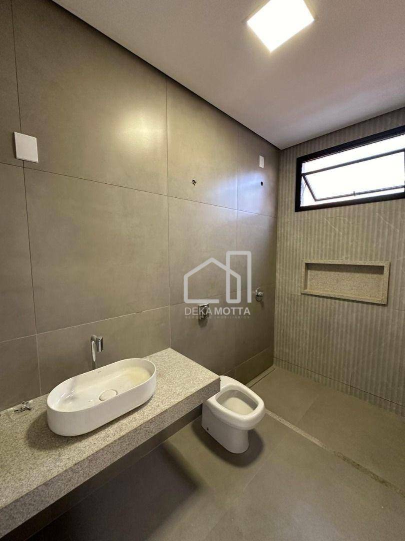 Casa de Condomínio à venda com 3 quartos, 265m² - Foto 2