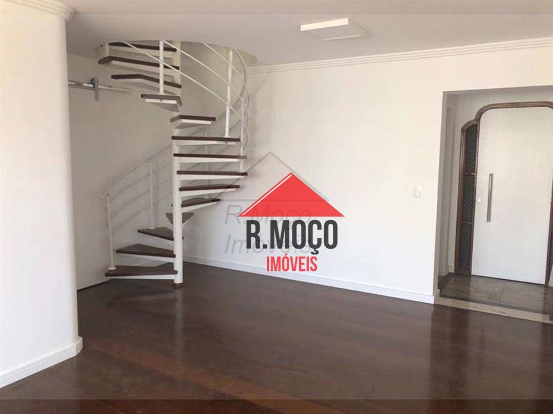 Apartamento à venda com 3 quartos, 209m² - Foto 13