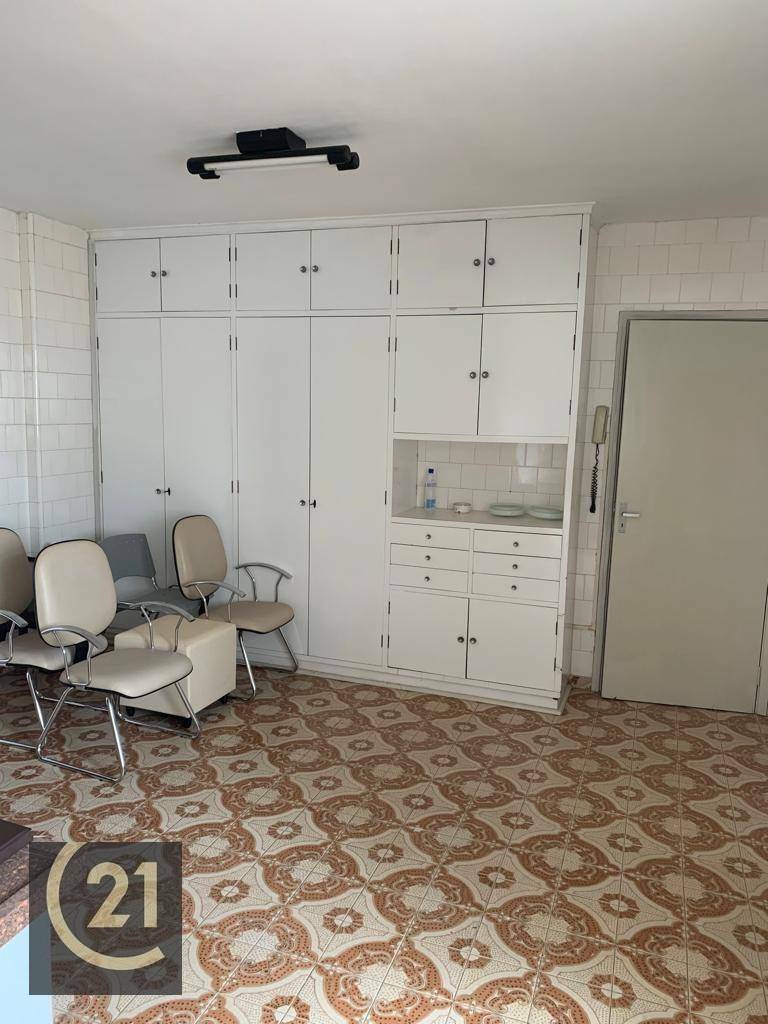 Apartamento à venda com 3 quartos, 141m² - Foto 10