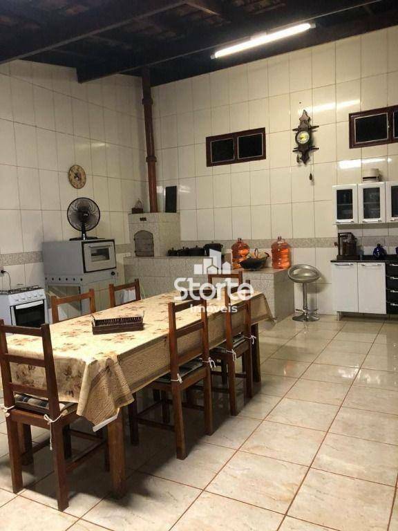 Fazenda à venda com 6 quartos, 360m² - Foto 6