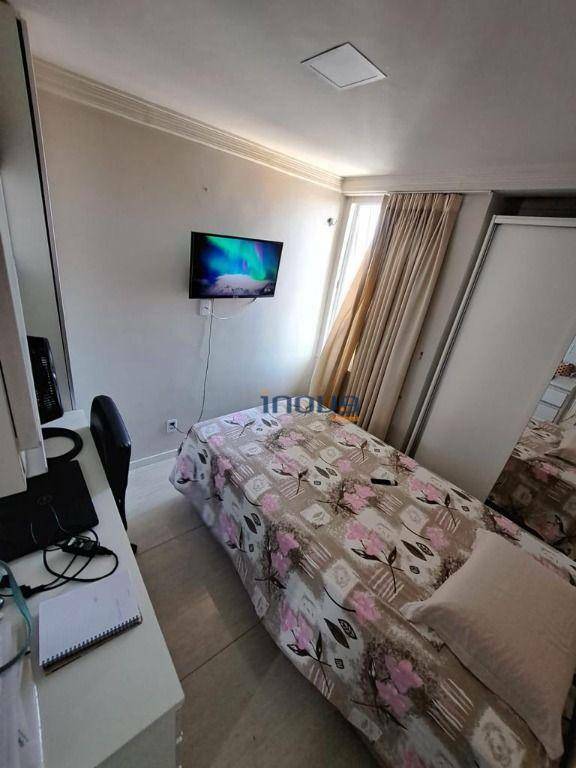 Apartamento à venda com 3 quartos, 60m² - Foto 11