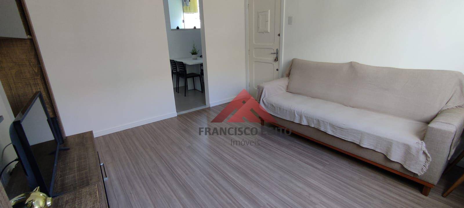 Apartamento à venda com 3 quartos, 67m² - Foto 4