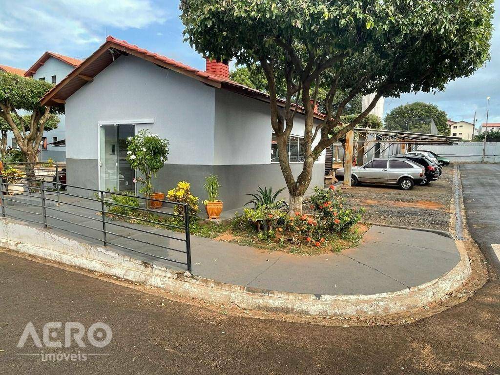 Apartamento à venda com 2 quartos, 46m² - Foto 2