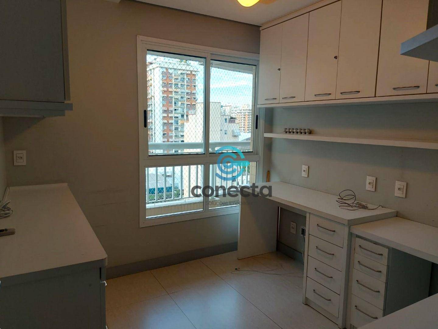 Apartamento à venda com 3 quartos, 157m² - Foto 11