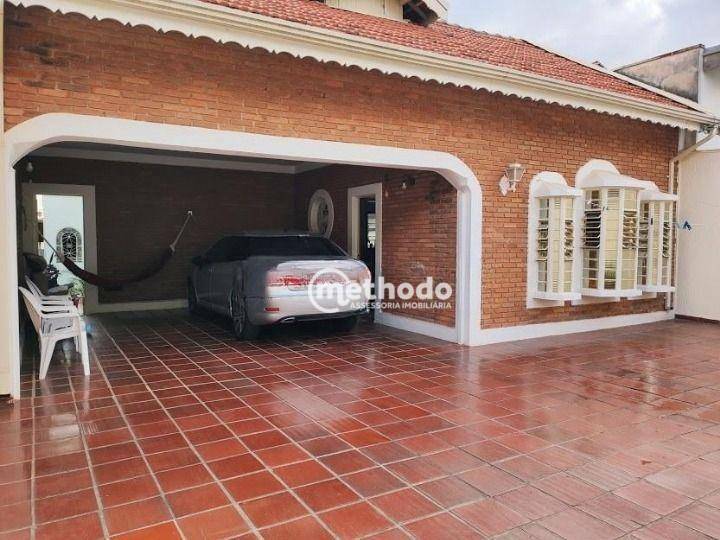 Casa à venda com 3 quartos, 200m² - Foto 1