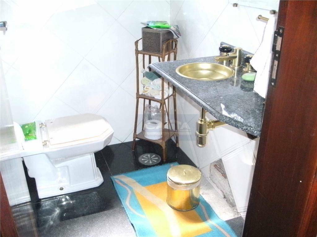 Sobrado à venda com 3 quartos, 400m² - Foto 12