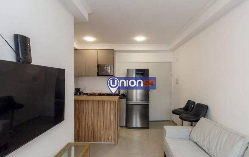 Apartamento à venda com 1 quarto, 30m² - Foto 2