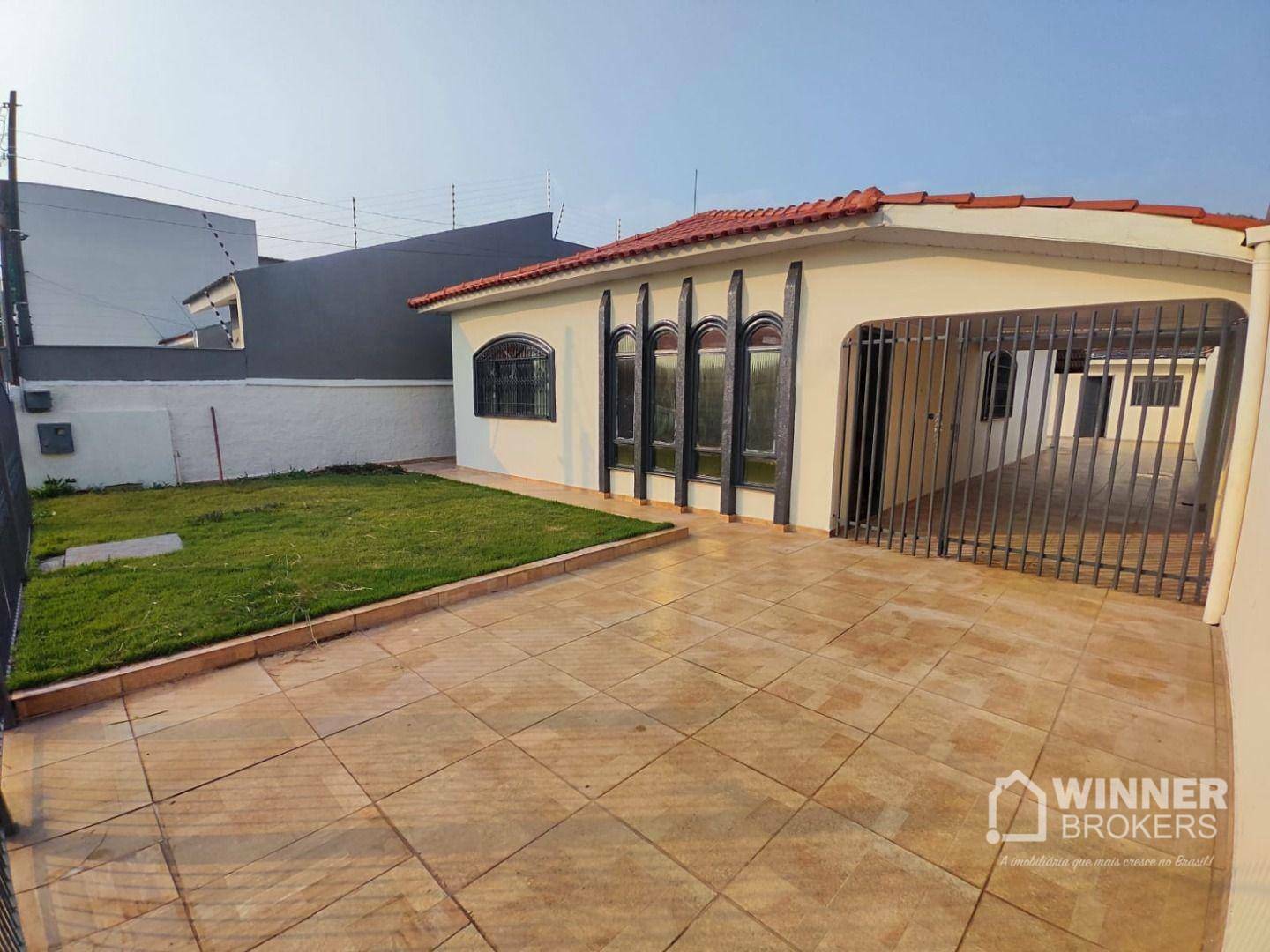 Casa para alugar com 4 quartos, 180m² - Foto 1