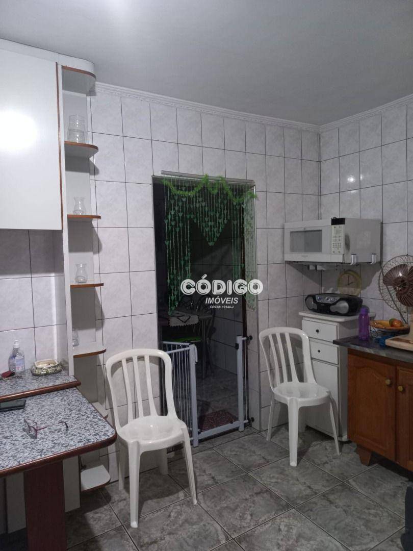 Sobrado à venda com 3 quartos, 120m² - Foto 8