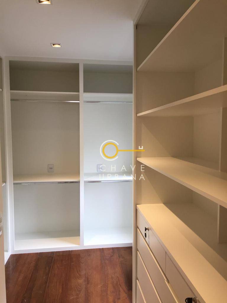 Apartamento à venda com 4 quartos, 235m² - Foto 12