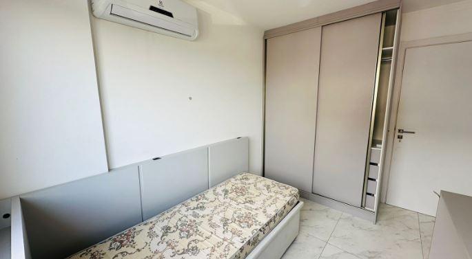 Apartamento à venda com 2 quartos, 62m² - Foto 4