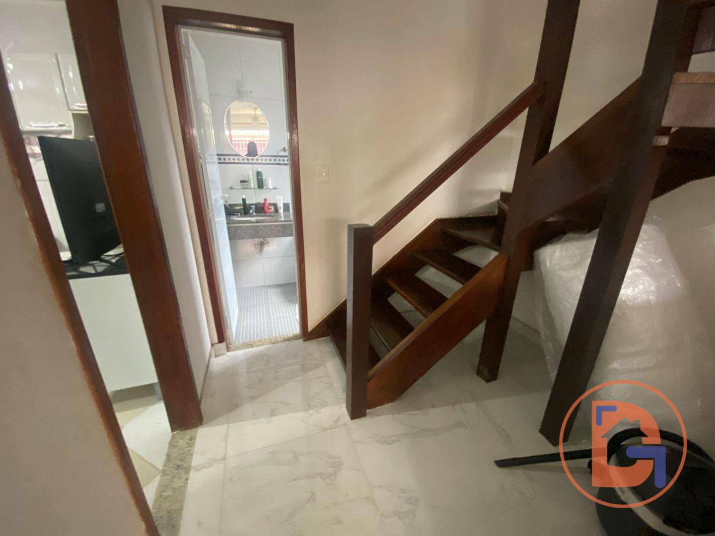 Casa à venda com 2 quartos, 87m² - Foto 5