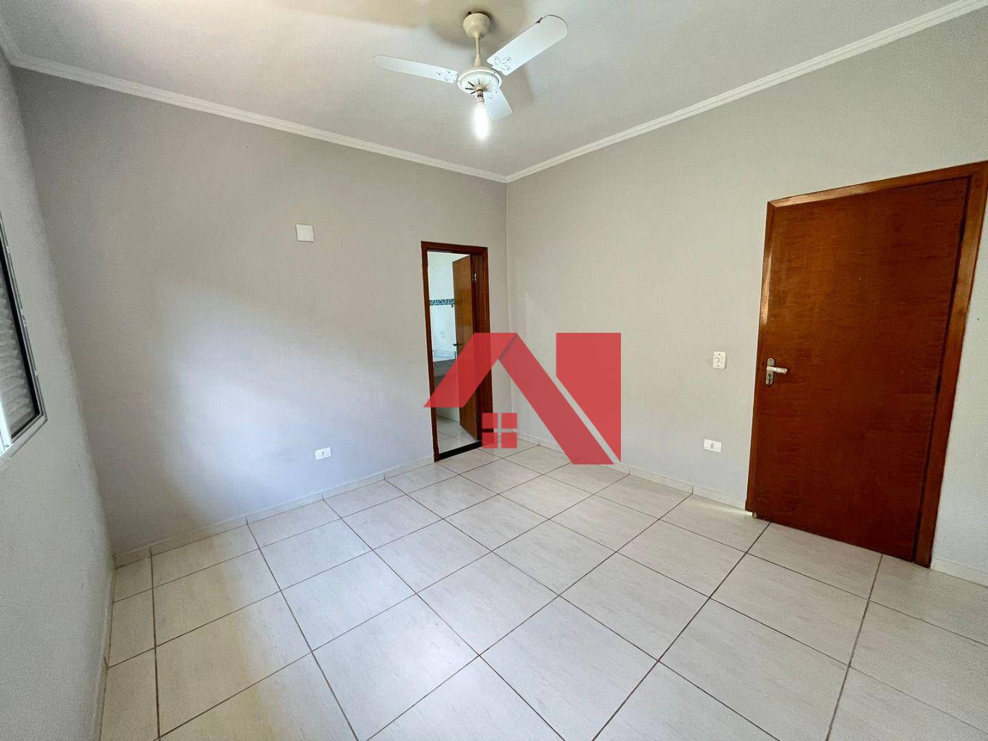 Casa, 3 quartos, 258 m² - Foto 8