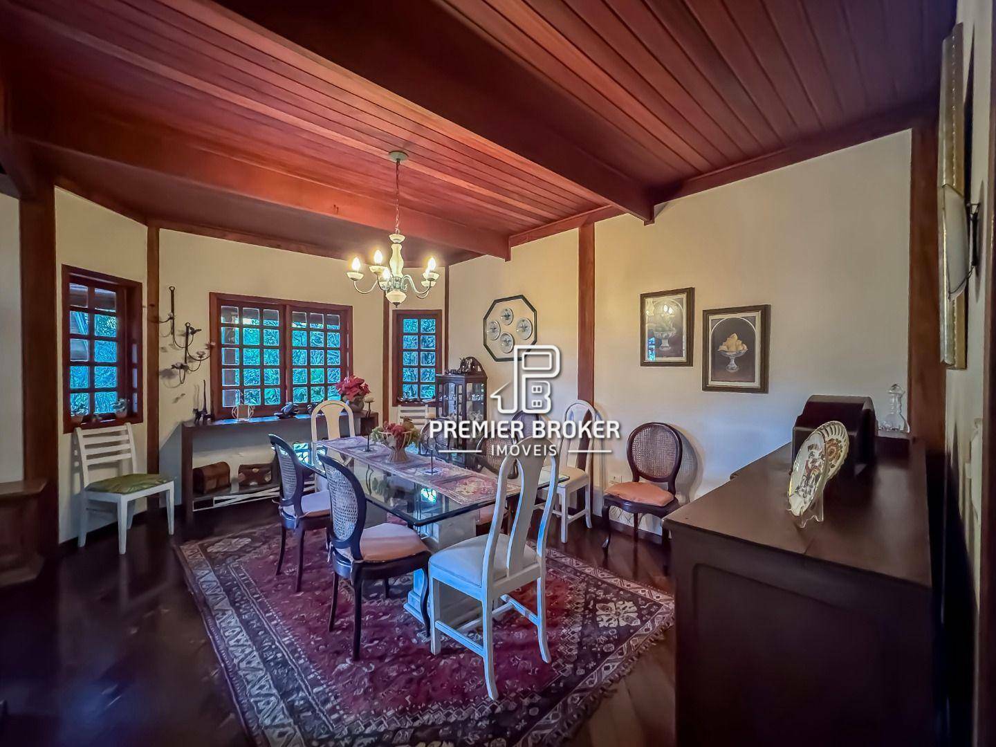 Casa de Condomínio à venda com 4 quartos, 230m² - Foto 5