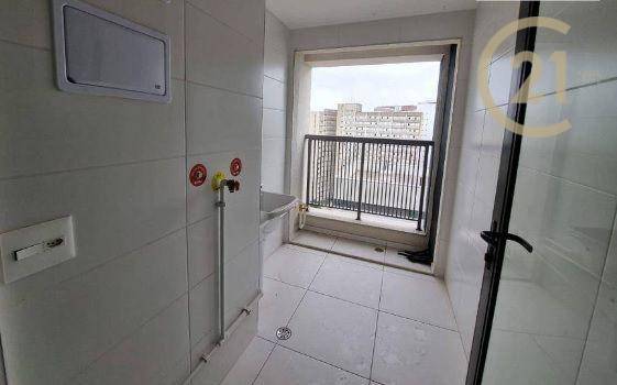 Apartamento à venda com 3 quartos, 111m² - Foto 25