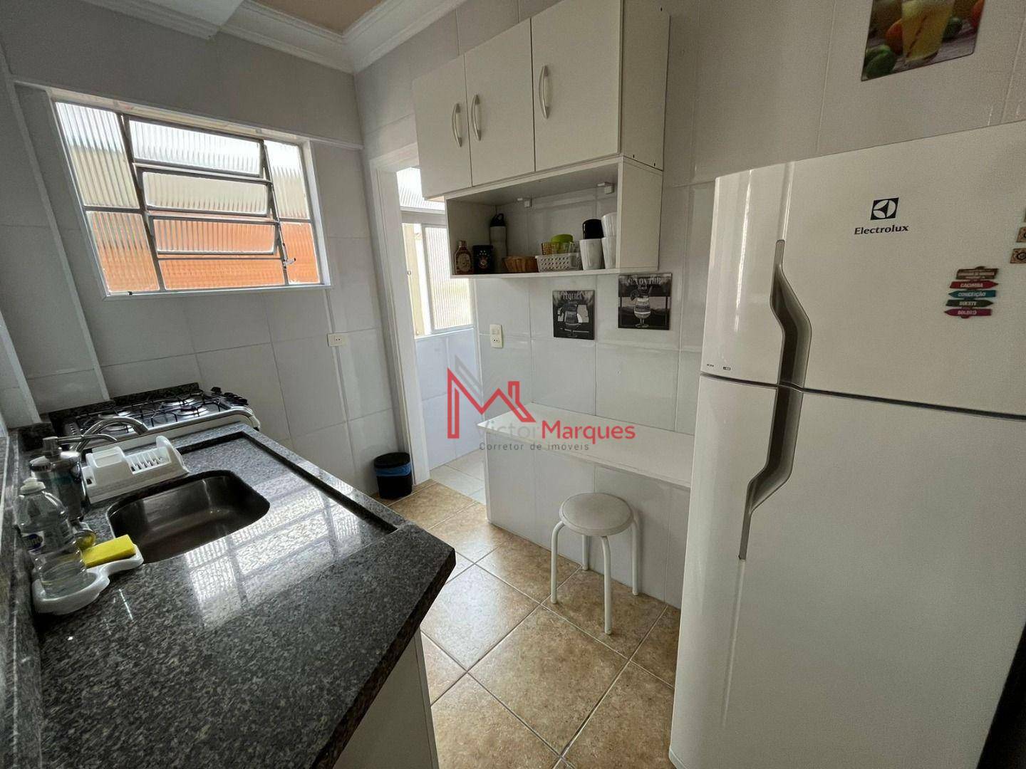 Apartamento à venda com 1 quarto, 55m² - Foto 4