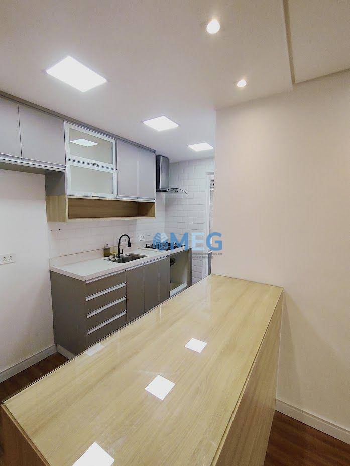 Apartamento para alugar com 2 quartos, 58m² - Foto 5