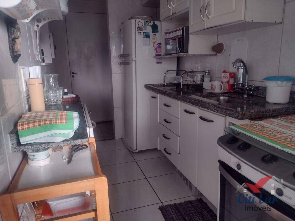 Apartamento para alugar com 2 quartos, 52m² - Foto 6