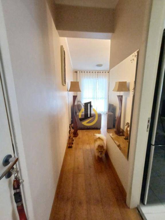 Apartamento à venda com 2 quartos, 65m² - Foto 2