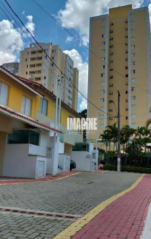 Sobrado à venda com 3 quartos, 70m² - Foto 17