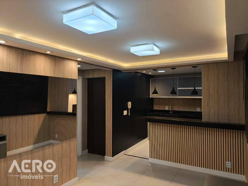 Apartamento à venda com 2 quartos, 70m² - Foto 22