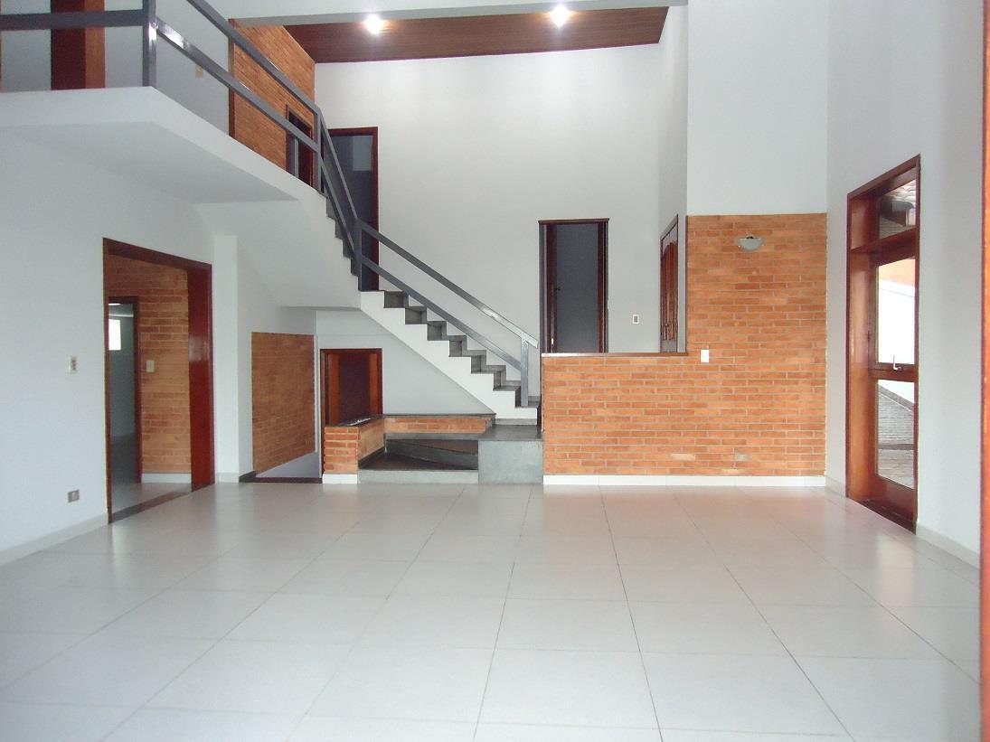 Casa de Condomínio para alugar com 3 quartos, 300m² - Foto 8