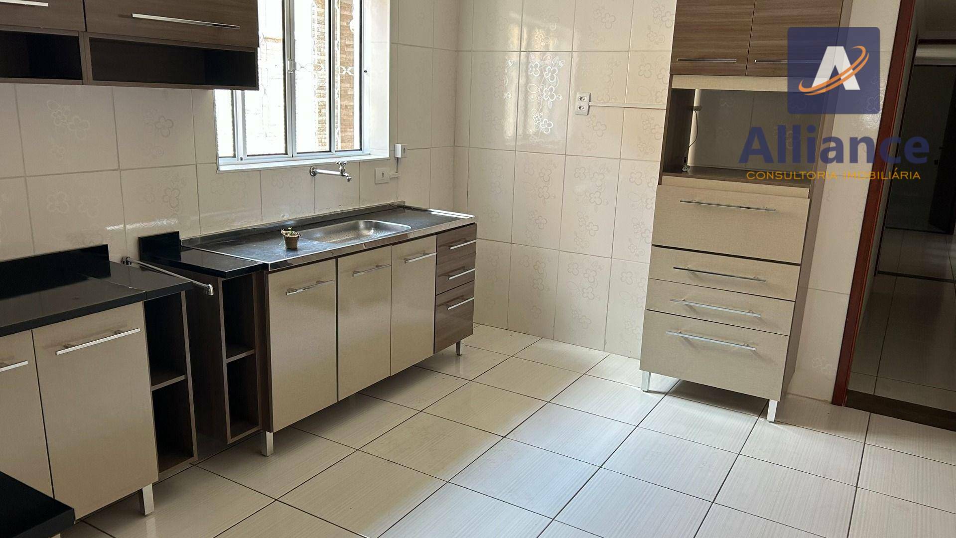 Casa à venda com 2 quartos, 133m² - Foto 9