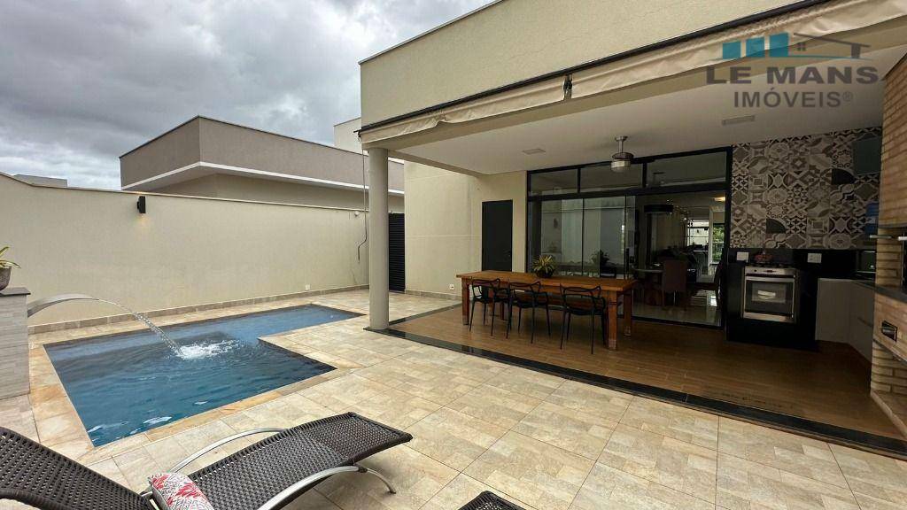 Casa de Condomínio à venda com 3 quartos, 273m² - Foto 1