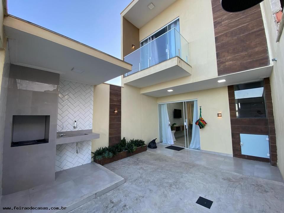 Casa à venda com 2 quartos, 90m² - Foto 1