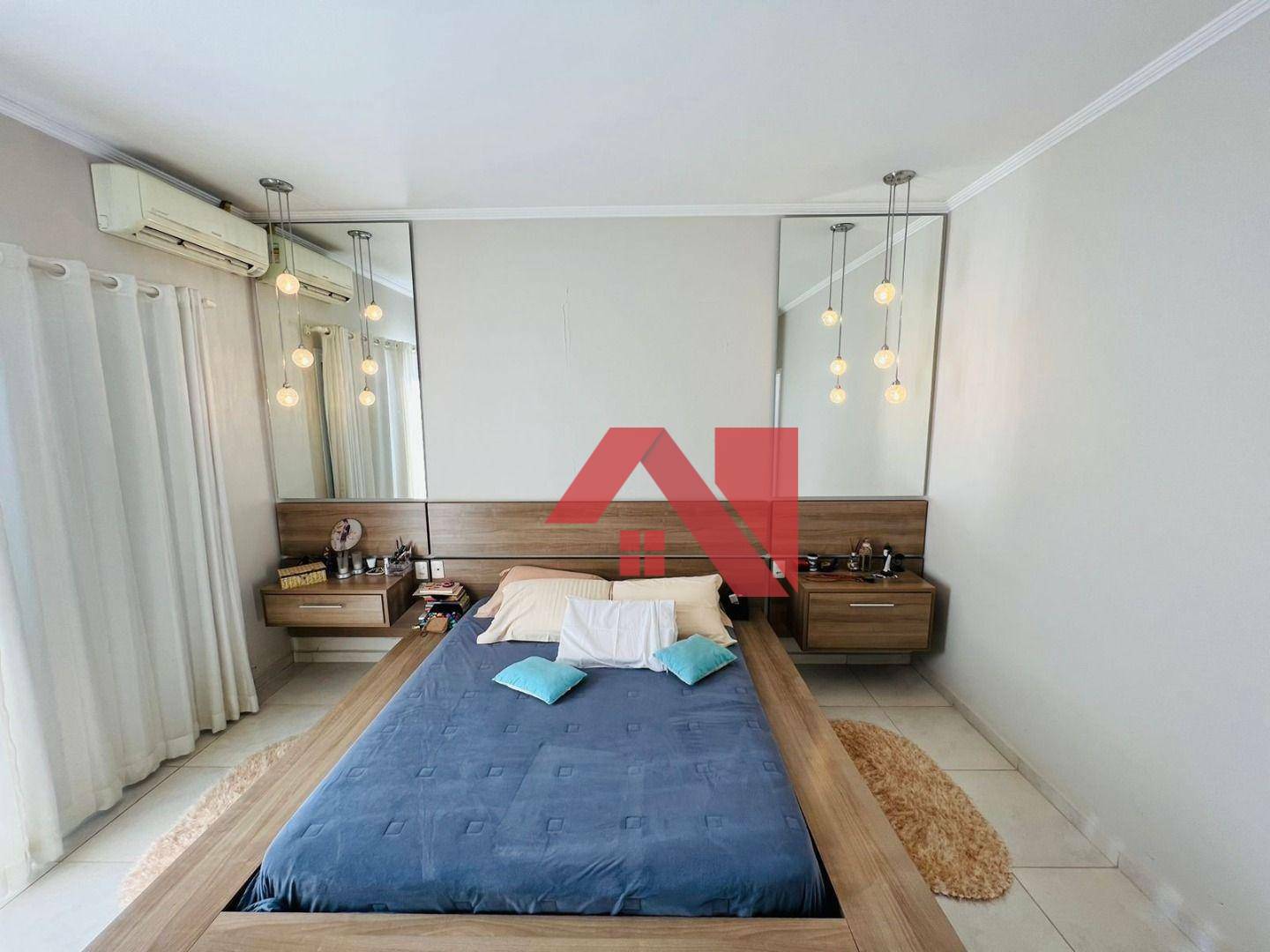 Sobrado à venda com 3 quartos, 212m² - Foto 2