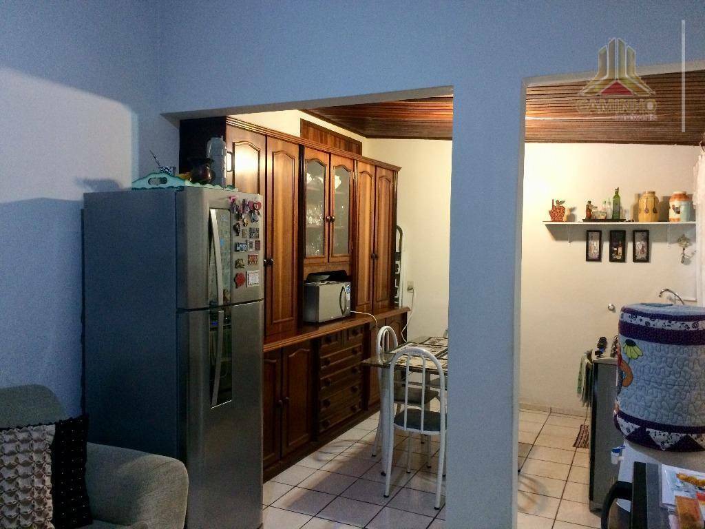 Apartamento à venda com 2 quartos, 64m² - Foto 10