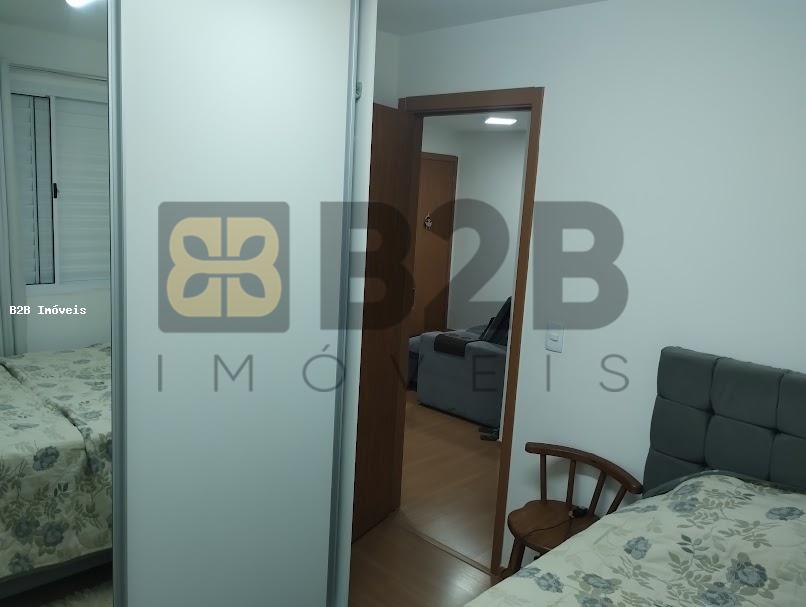 Apartamento à venda com 2 quartos, 46m² - Foto 15