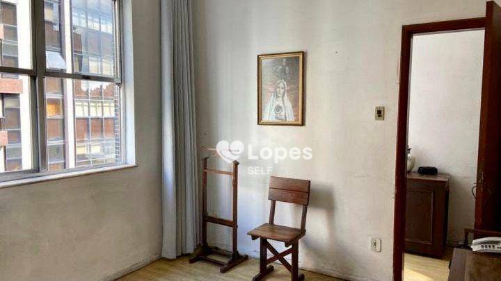 Apartamento à venda com 2 quartos, 67m² - Foto 7