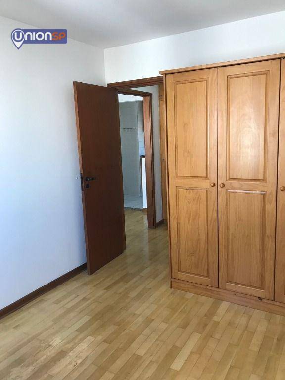 Apartamento à venda com 1 quarto, 44m² - Foto 9