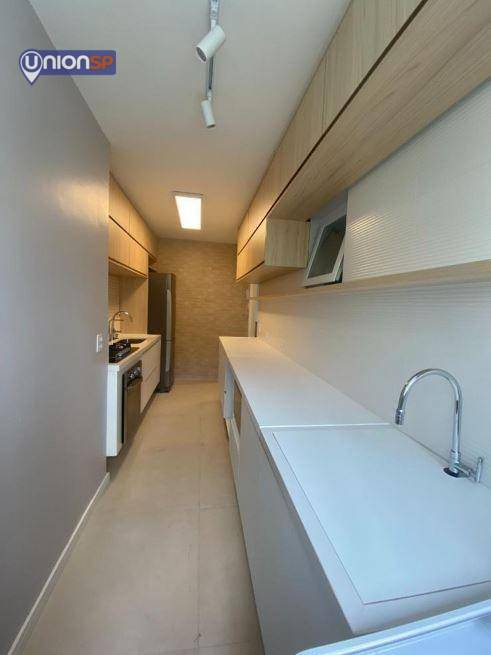 Apartamento à venda com 3 quartos, 67m² - Foto 14