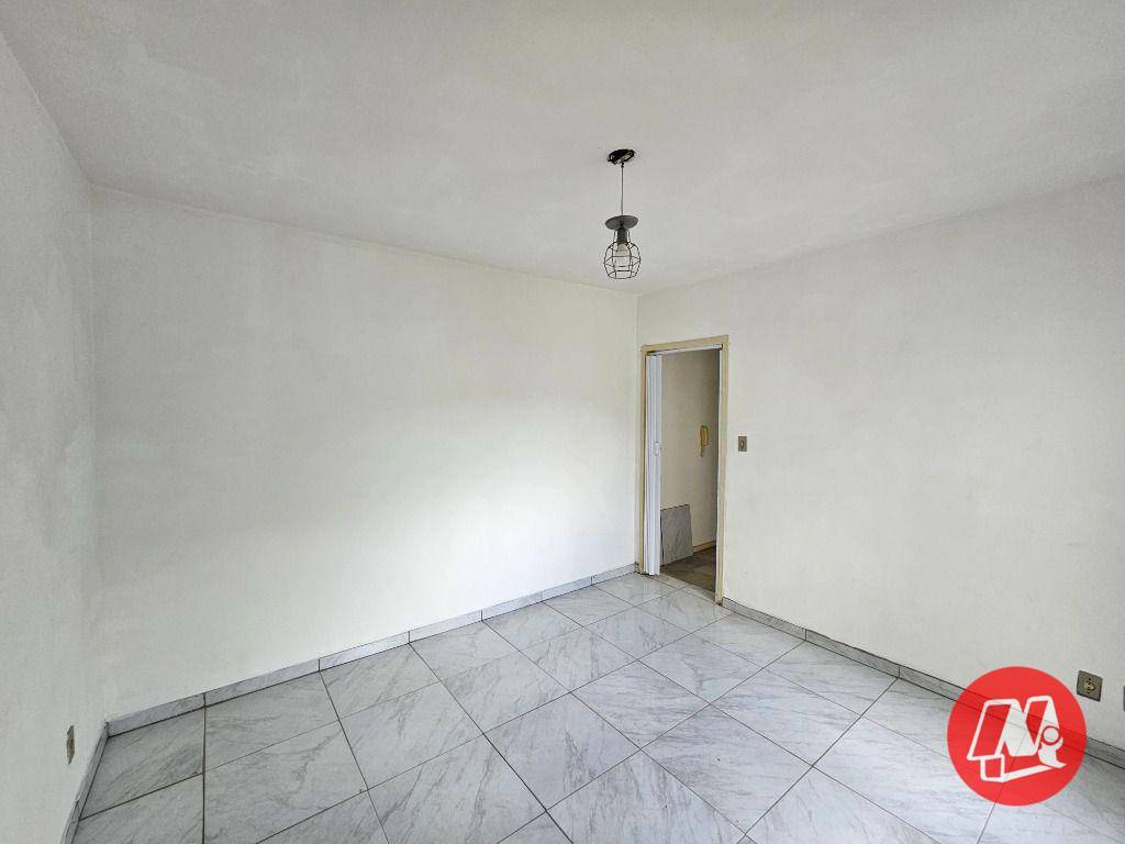 Apartamento para alugar com 2 quartos, 80m² - Foto 3