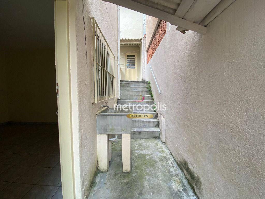 Casa à venda com 1 quarto, 250m² - Foto 9